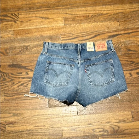 Levi's Women's Blue Denim Shorts - Picture 3 of 4